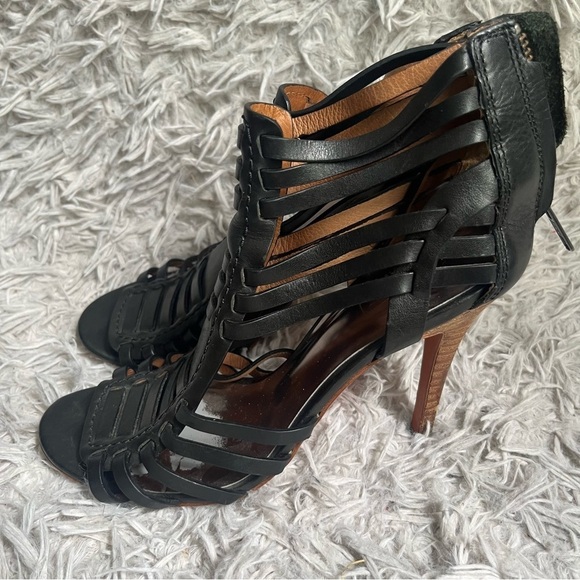 Coach Lucy Balck Gladiator Stilletto Heels Size 7B - Picture 15 of 16